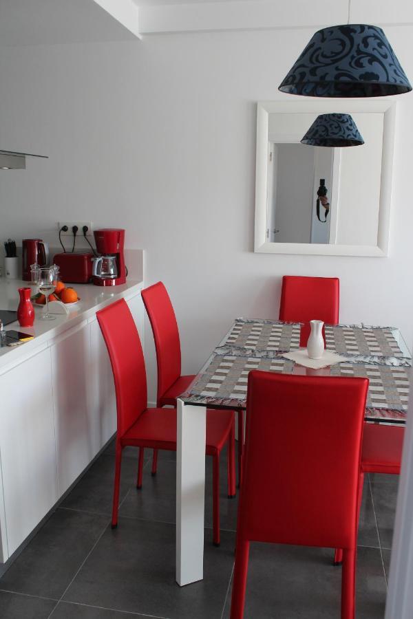 New Apartment With Sea View Of Andrew And Natallia カンポアモル エクステリア 写真